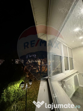 Apartament cu 2 camere de închiriat în zona Central 