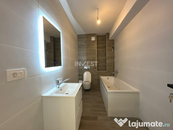 COMISION 0%! 1 CAMERA DECOMANDAT BLOC NOU 