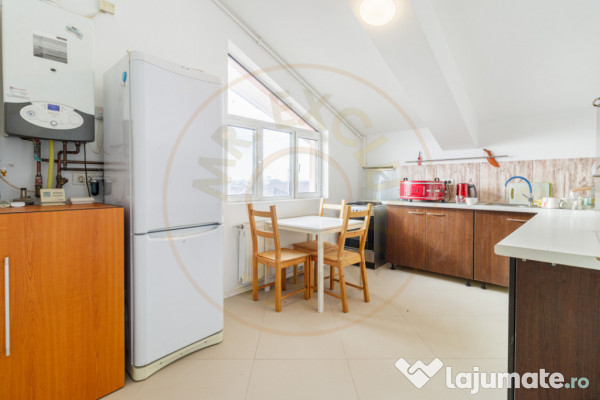 Apartament 3 camere - 122 mp Voluntari