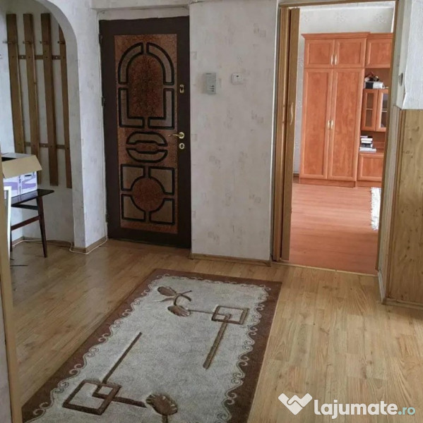 Apartament 3 camere in Deva, zona Eminescu 