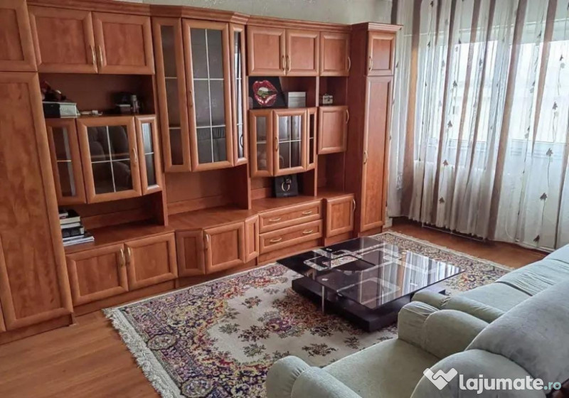 Apartament 3 camere in Deva, zona Eminescu 