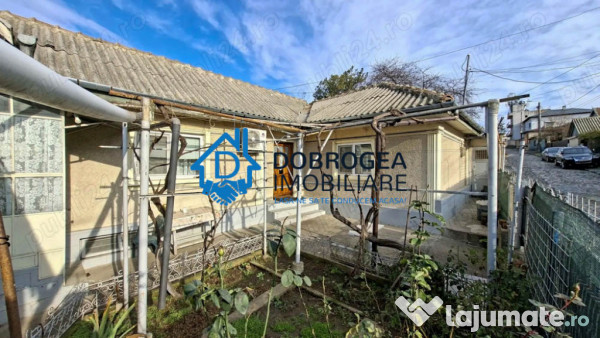 CASA 3 CAMERE ZONA PACII 