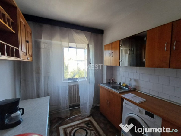 Apartament 2 camere decomandat, 55 mp, balcon – Nicolina ( 