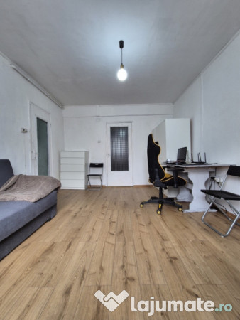 Garsonieră 33 mp, boxă + parcare – Avantgarden 2, Brașov