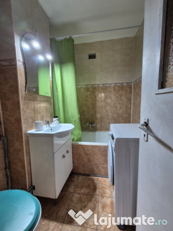 Garsonieră 33 mp, boxă + parcare – Avantgarden 2, Brașov