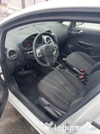Opel Corsa 2009 1.2 