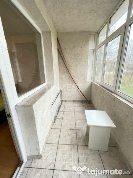 Apartament 2 camere-Podul de Piatra-etaj 1-bloc fara risc 