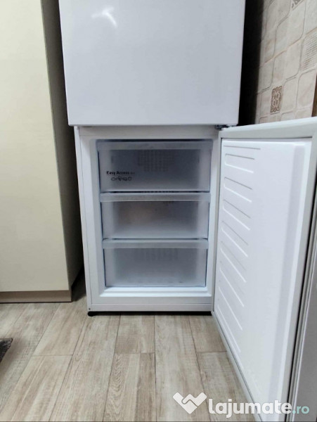Combină Frigorifică Arctic.nouă