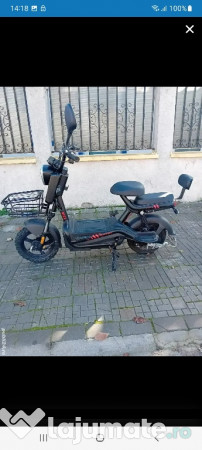 Scuter Electric Nou În Garanție 