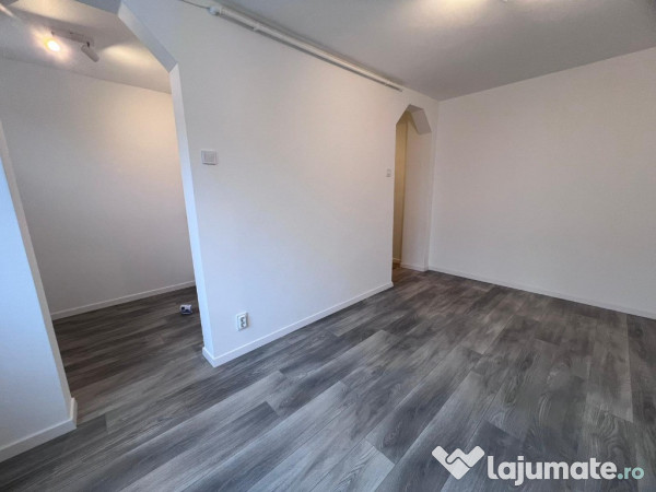 Apartament 2 camere,etaj1,zona Dacia 