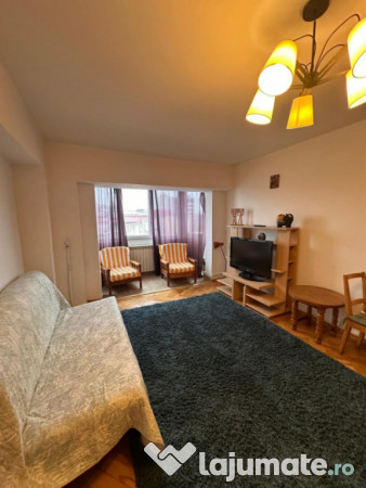 Apartament 3 camere de inchiriat, in zona Centrala - vedere 