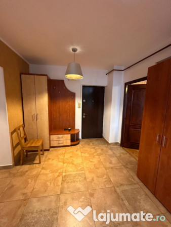 Apartament 3 camere de inchiriat, in zona Centrala - vedere 