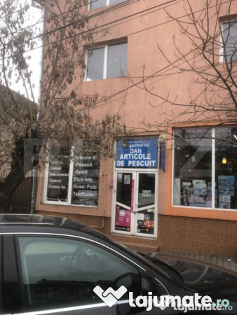 Spatiu comercial central! 1200mp! Reghin! 