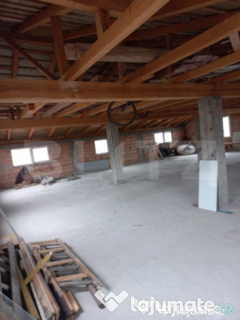 Spatiu comercial central! 1200mp! Reghin! 