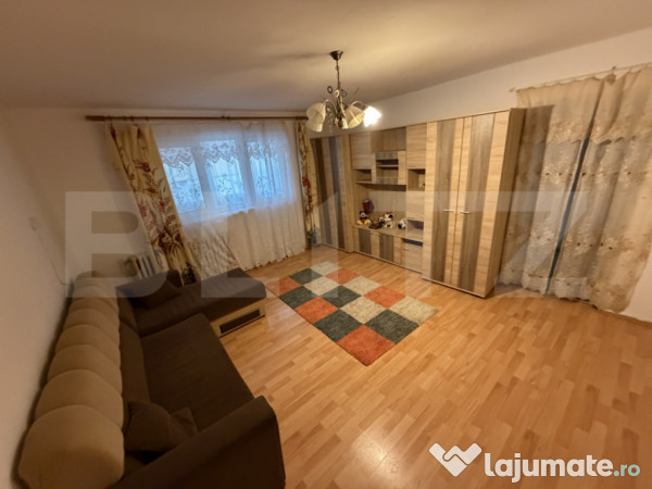 Apartament 2 camere, 55 mp, zona Cetate 