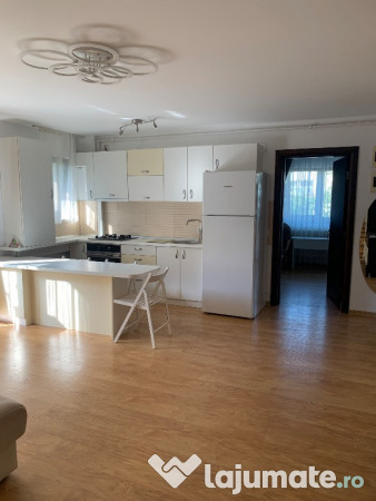 Ofer spre inchiriere apartament 3 camere zona metrou Mihai Bravu 