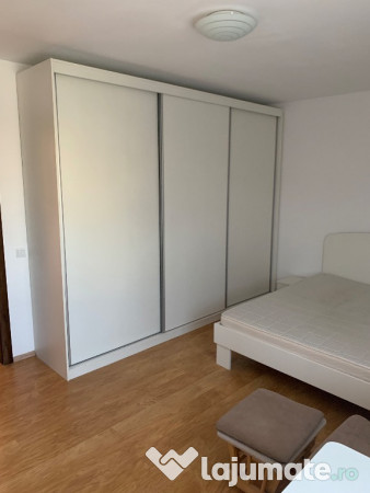Ofer spre inchiriere apartament 3 camere zona metrou Mihai Bravu 