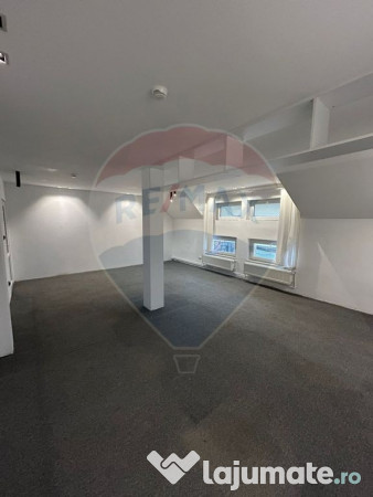 Birou 35 de mp utili lângă Carrefour 
