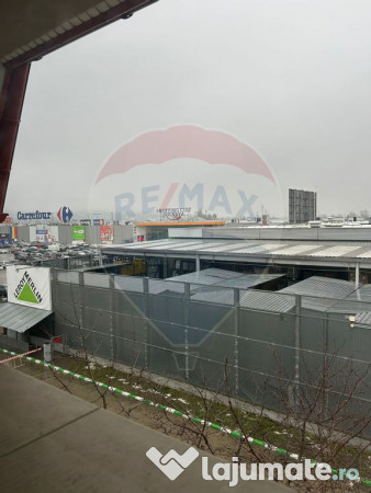 Birou 35 de mp utili lângă Carrefour 