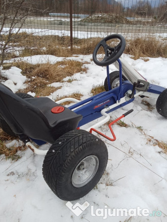 Kart cu pedale cu scaun reglabil 
