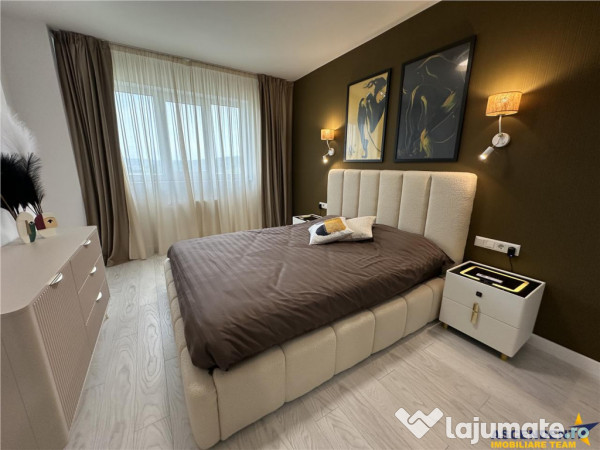 FILM!Boutique LUX, terasa cu view, design de colectie,dotari