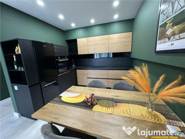 FILM!Boutique LUX, terasa cu view, design de colectie,dotari