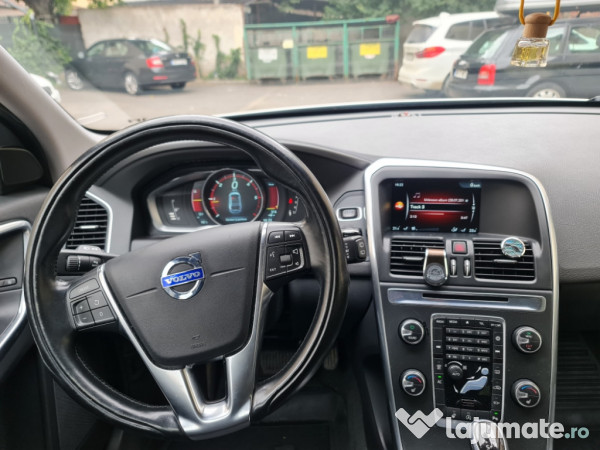 Volvo xc 60 autoturism