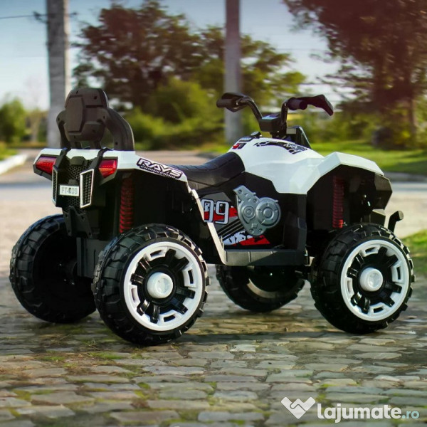 ATV electric pt. 2 copii 4x4 Kinderauto SuperOffroad V2 4x45W White