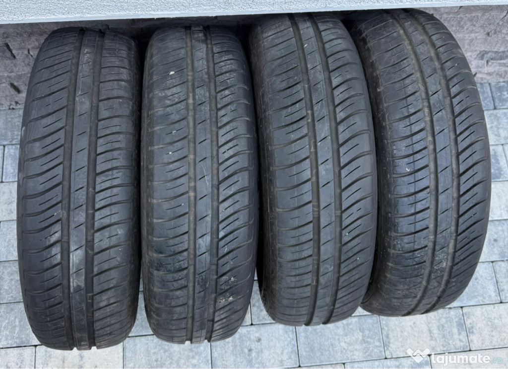Set jante VW POLO cu cauciucuri DUNLOP 165/70/14!