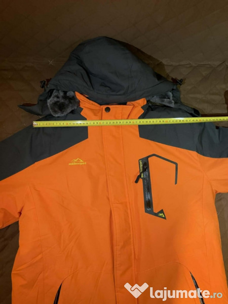 Ski jacket New ( mărimea M )