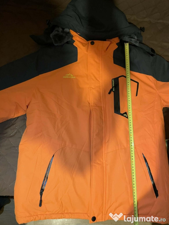 Ski jacket New ( mărimea M )