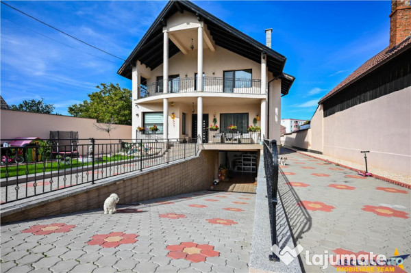 Resedinta distincta, mobilata cu rafinament, pe 1.000 mp ter