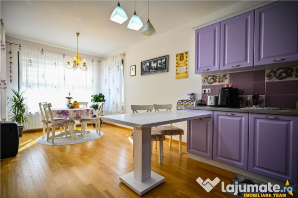 Resedinta distincta, mobilata cu rafinament, pe 1.000 mp ter