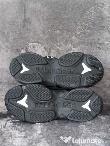 Balenciaga Triple S negre