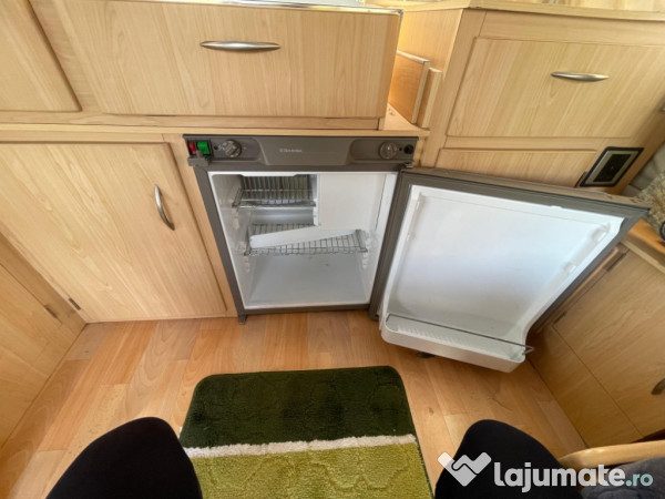 Remorcă Rulotă Pennine fiesta 4 persoane 