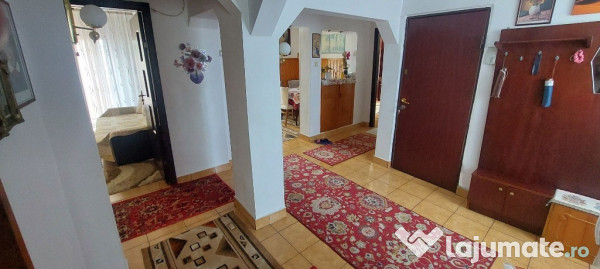 Apartament 3 camere Marasti-zona P-ta Marasti 