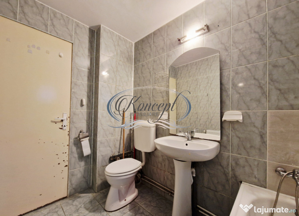 Apartament decomandat, zona Golden Tulip 