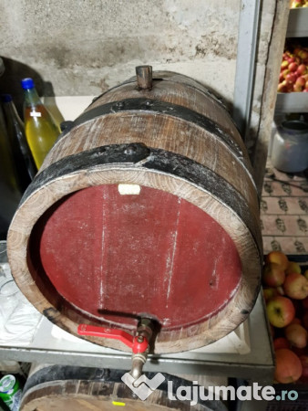 Țuică din prune la peste 42 grade, mere și suc de mere 