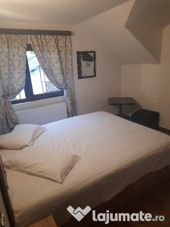 Apartament trei camere in vila situat in Busteni 