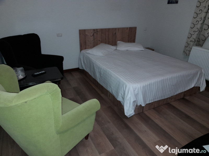 Apartament trei camere in vila situat in Busteni 