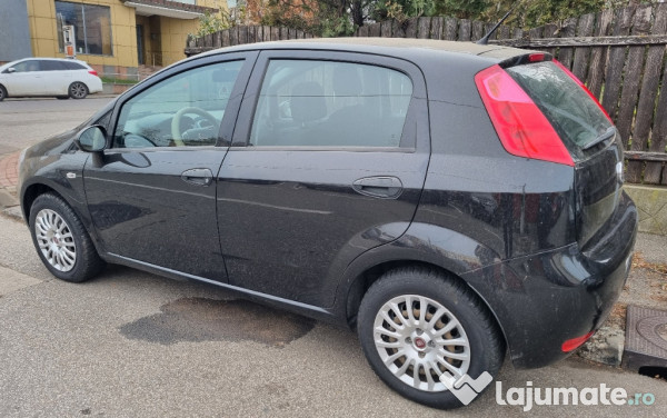 FIAT PUNTO EVO DIN 2018 cu 58.000 km rulati 