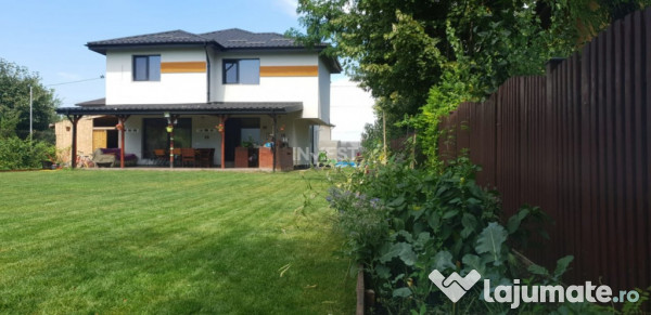 Casa individuala 175mp utili, 840mp teren, mobiltata/utilata