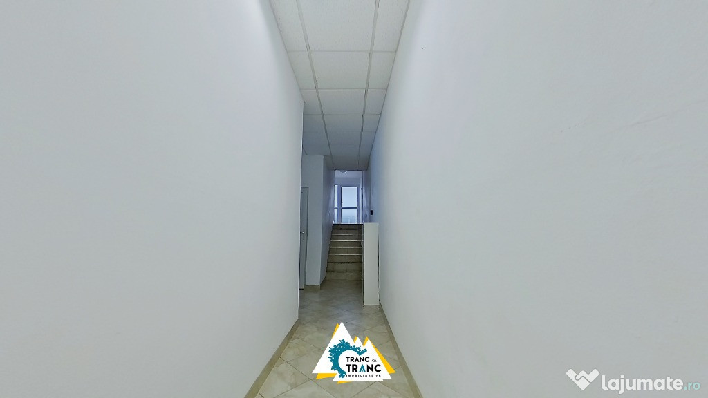 Spatiu de birouri cu 3 camere in zona Bibliotecii Judetene din Arad 