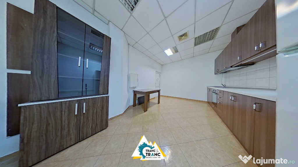 Spatiu de birouri cu 3 camere in zona Bibliotecii Judetene din Arad 