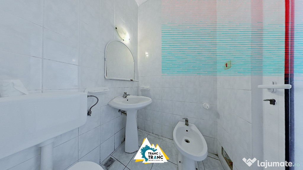 Spatiu de birouri cu 3 camere in zona Bibliotecii Judetene din Arad 