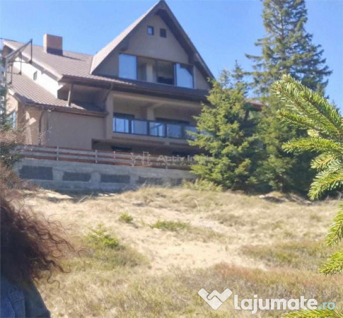 Casa de vacanta - 1.800 mp - Varful lui Roman - Horezu 