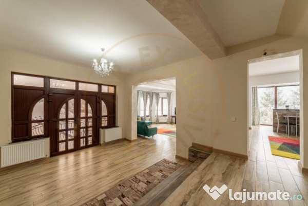 Casa imbratisata de padure - Valea Ursului, Bascov