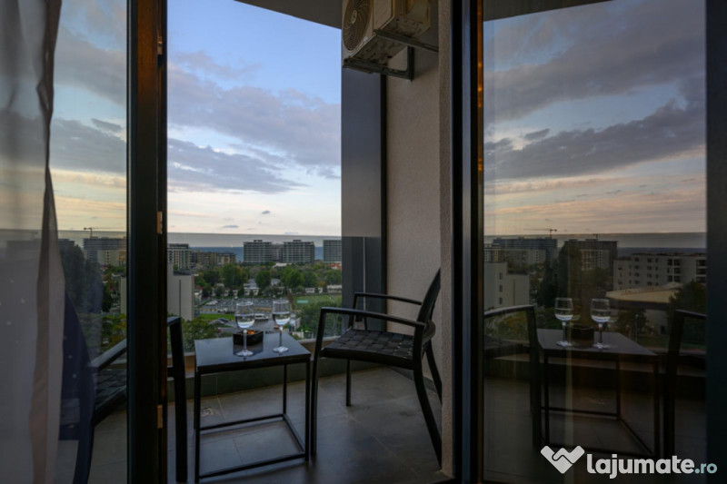 Apartament 2 camere, vedere catre mare, in zona Hanul cu Pes 