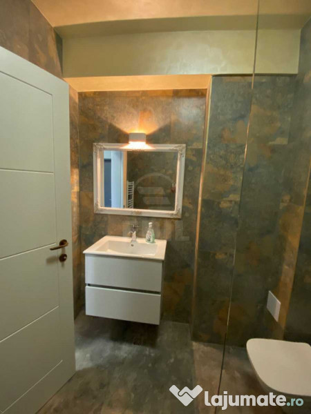 Apartament 2 camere,decomandat zona Urusagului 