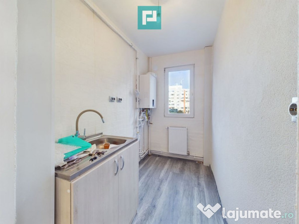 Apartament 3 camere pe str Hateg in Vlaicu